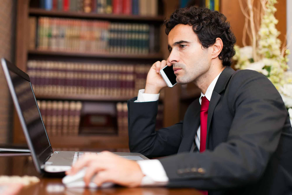 Consultas por teléfono