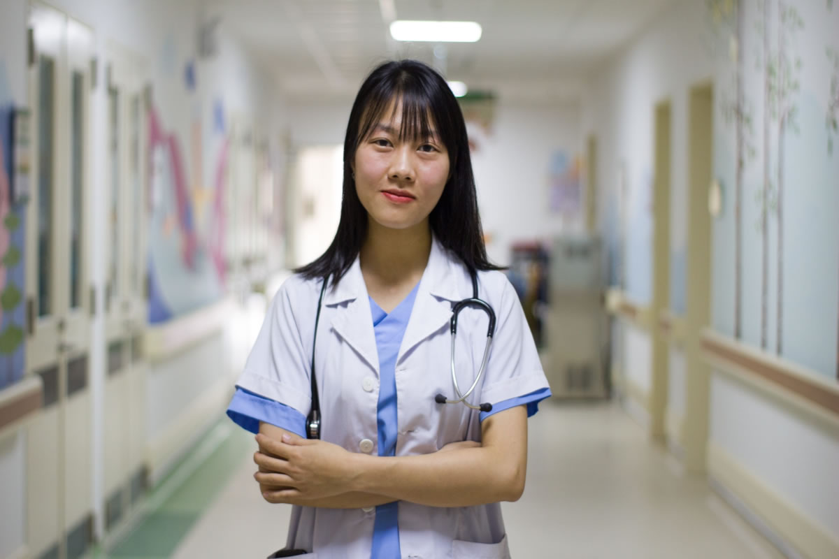 ¿Cómo conseguir el permiso de trabajo en España?